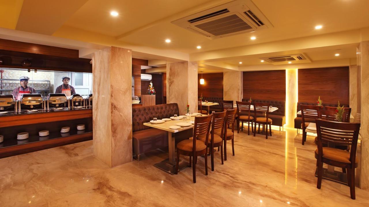 פאנג'י Hotel Rajdhani מראה חיצוני תמונה